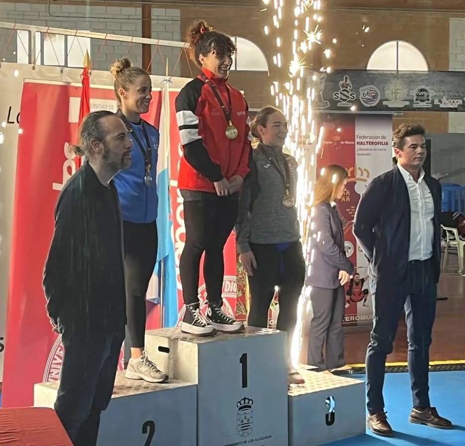 Cuatro oros, dos platas y varios récords navarros en el Campeonato de España Universitario 2024